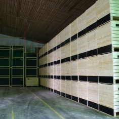 Constructions en bois pour systèmes de ventilation spéciaux avec caisses en bois pour ventilation forcée